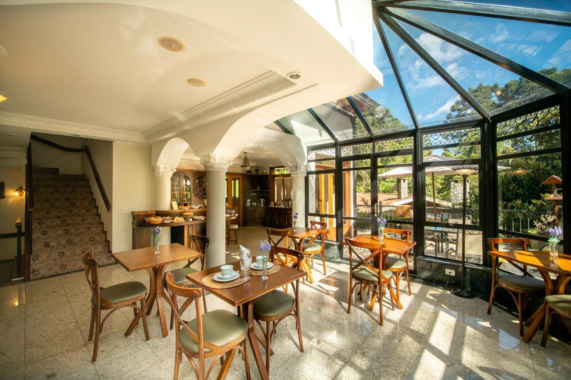 Araucaria Lodge Campos do Jordao Bagian luar foto
