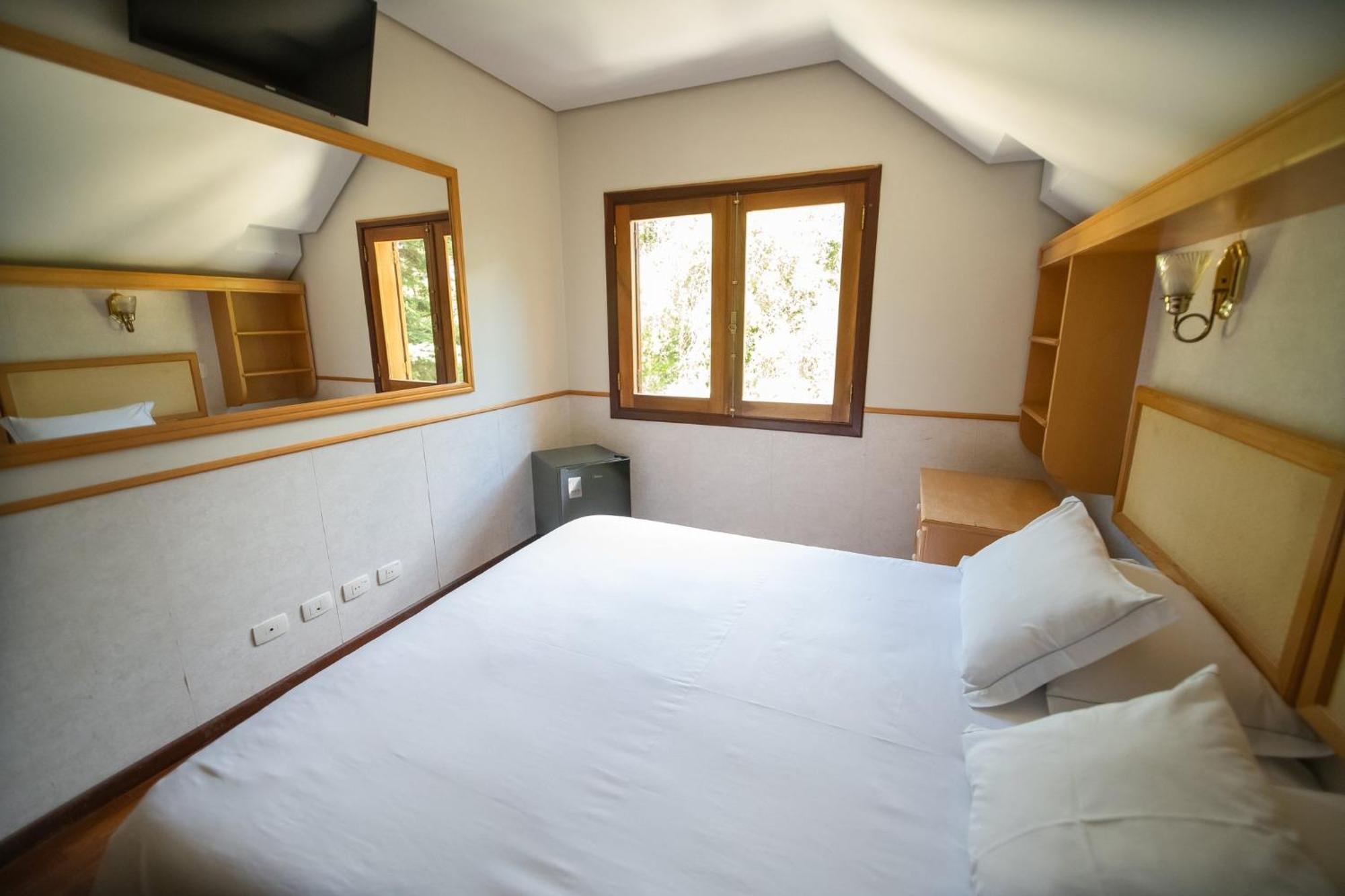 Araucaria Lodge Campos do Jordao Bagian luar foto